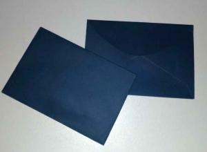 envelope azul marinho